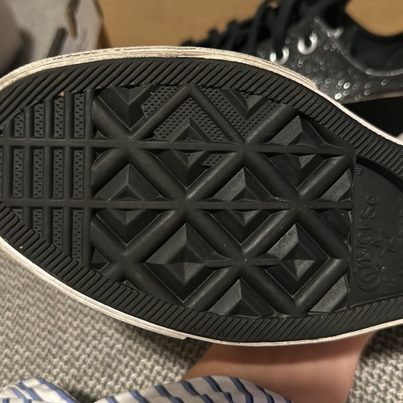 Converse - Picture 4 of 5